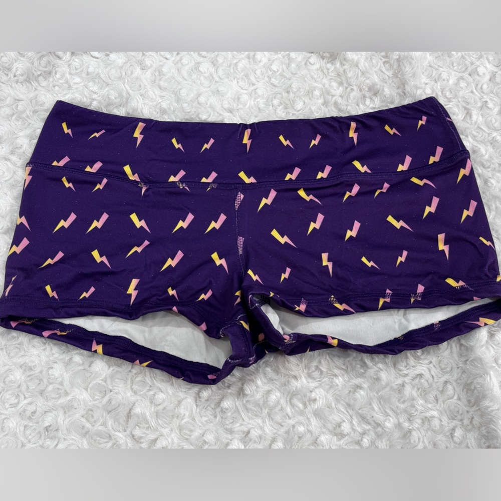 Fleo XL Shorts Original Fit Great Condition